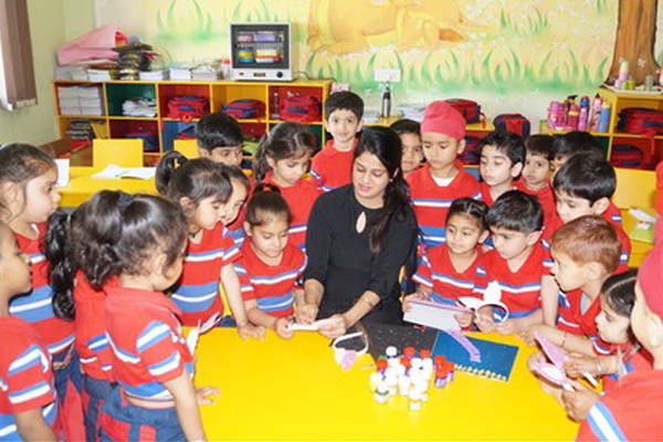 https://gdgoenkanorthlakhimpur.com/wp-content/uploads/2021/02/Fun_Activities03.jpg